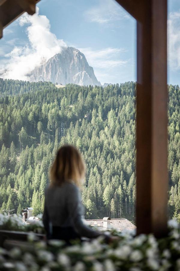 Hotel Acadia - Adults Mountain Home سيلفا دي فال جاردينا المظهر الخارجي الصورة